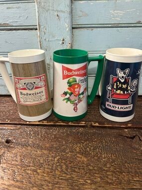 Vintage Thermo-Serv Plastic Budweiser Mugs